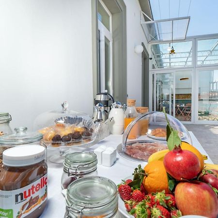 Il Fiore D'Oro Luxury Holiday House 那不勒斯 外观 照片